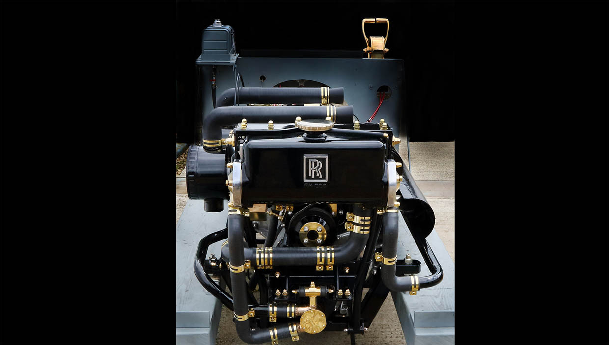 Concours condition aluminium late 1960’s Rolls Royce 6 cylinder engine producing 175BHP
