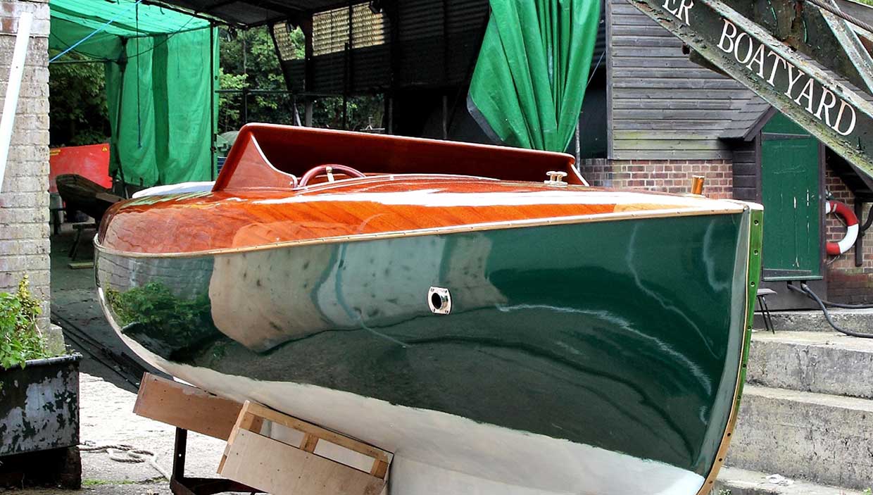 Vintage Racing Boat 'Fixitor'
